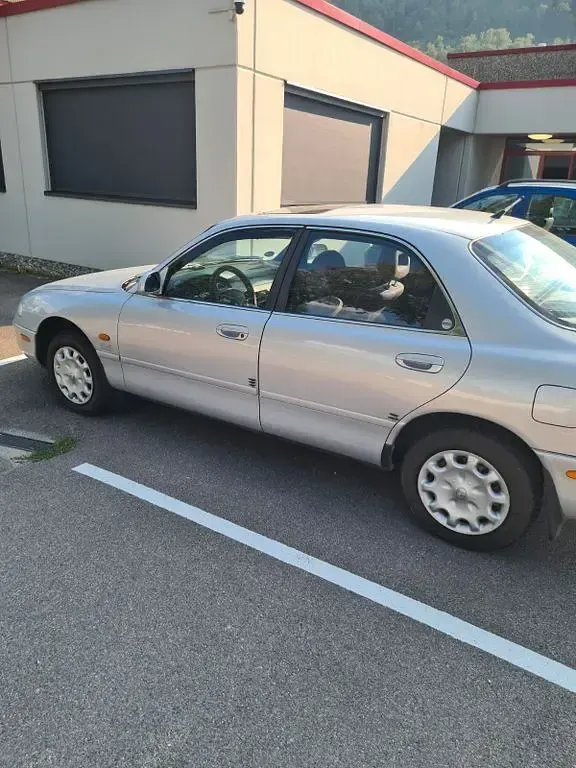 Gebraucht Mazda 626 116 PS (85 kW) 1995 Silber Limousine
