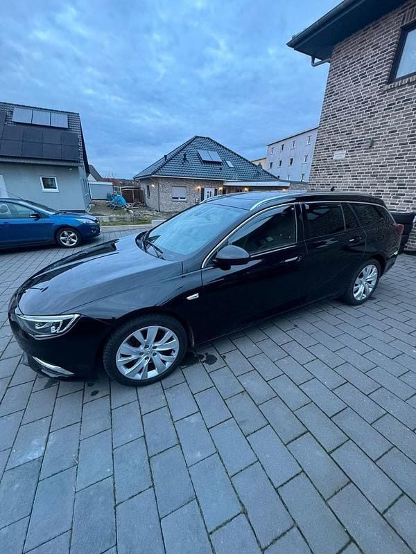 Gebraucht Opel Insignia 170 PS (125 kW) 2019 Schwarz Kombi