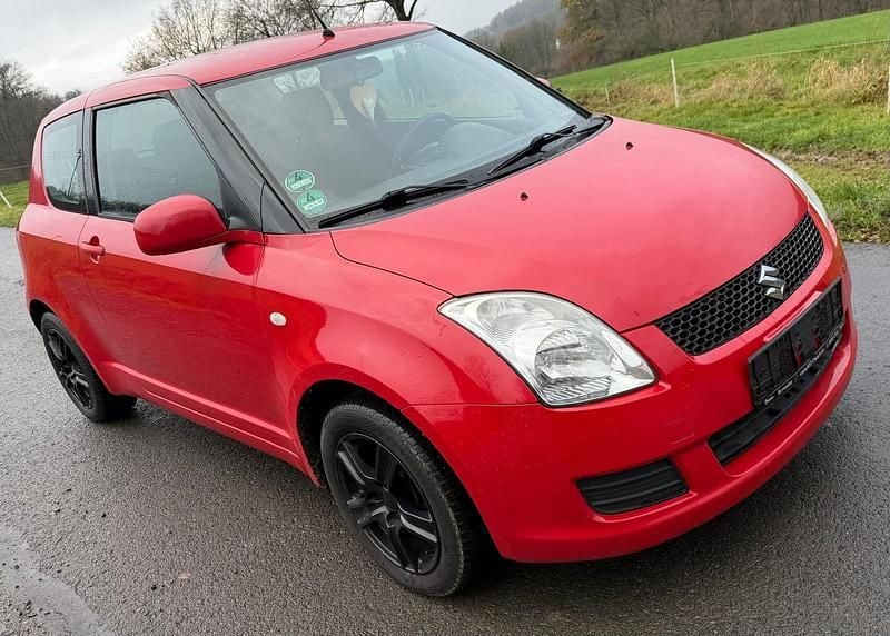 Gebraucht Suzuki Swift 93 PS (68 kW) 2009 Rot Limousine
