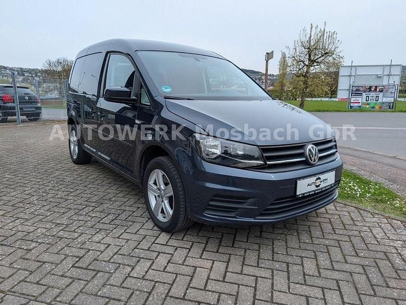 Gebraucht VW Caddy Trendline 125 PS (91 kW) 2017 Blau Van / Kleinbus