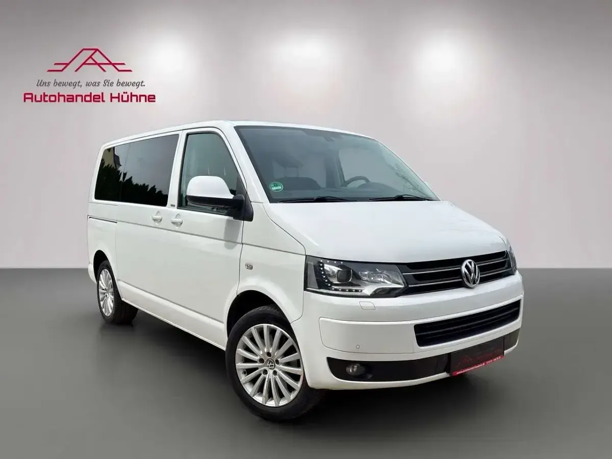 Gebraucht VW Multivan Match 179 PS (131 kW) 2012 Candyweiss Van / Kleinbus