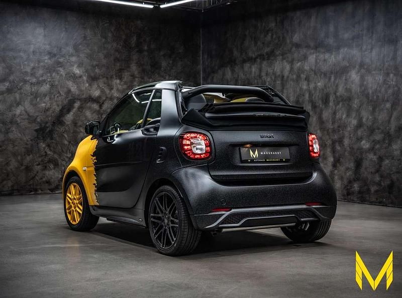 Gebraucht Smart ForTwo Cabrio Brabus 121 PS (88 kW) 2019 Schwarz Cabrio