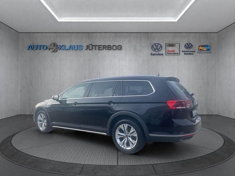 Gebraucht VW Passat Alltrack 200 PS (147 kW) 2022 Schwarz Kombi
