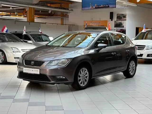 Gebraucht Seat Leon Style 110 PS (80 kW) 2016 Grau Kleinwagen
