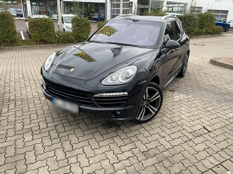 Second-hand Porsche Cayenne 245 CP (180 kW) 2012 Negru SUV