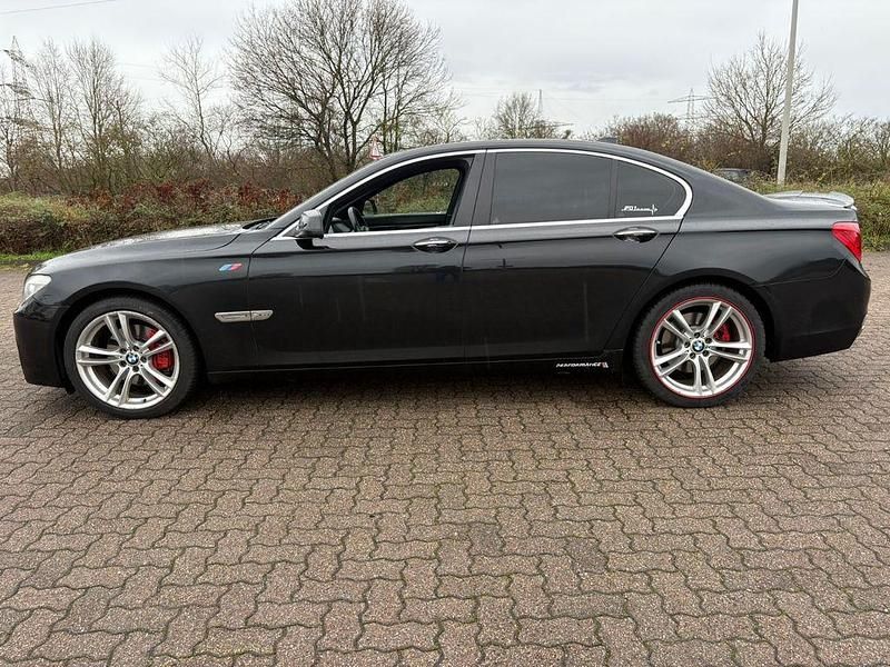 Gebraucht BMW 740 M Sport 306 PS (225 kW) 2012 Schwarz Limousine