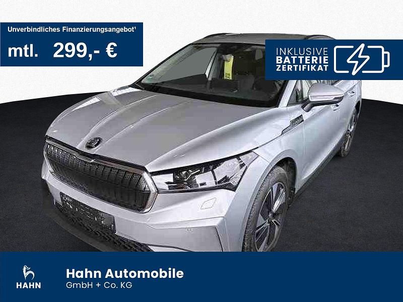 Brilliantsilber metallic Gebraucht 2024 Skoda Enyaq iV Loft SUV | 32.430 € (Guter Preis) - Bild 1/3