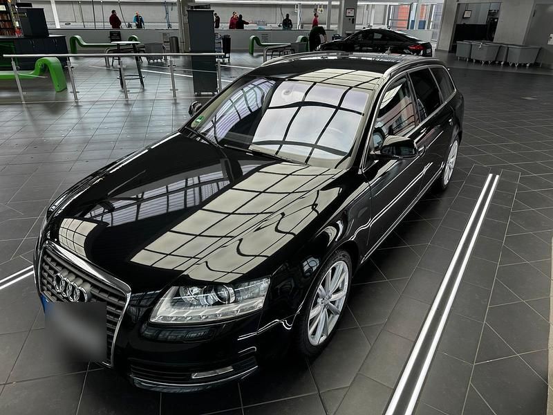 Gebraucht Audi A6 Advanced 190 PS (139 kW) 2010 Schwarz Kombi