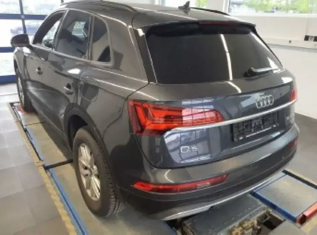 Gebraucht Audi Q5 299 PS (219 kW) 2022 Grau SUV