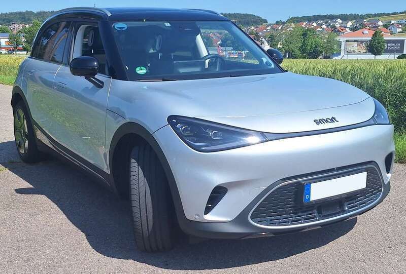 Silber Gebraucht 2023 Smart #1 Edition #1 SUV | 29.250 € (Fairer Preis) - Bild 1/4