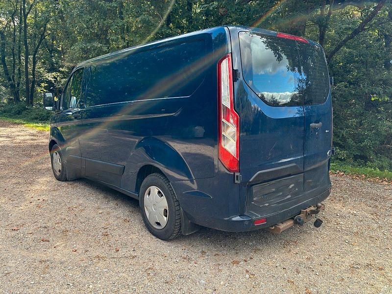 Gebraucht Ford Transit Custom 105 PS (77 kW) 2018 Blau Kombi