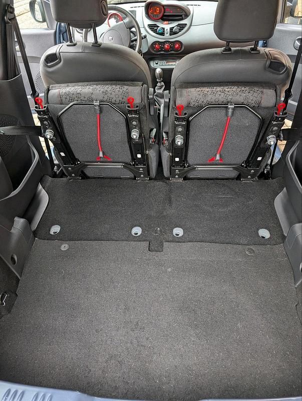 Gebraucht Renault Twingo Rip Curl 75 PS (55 kW) 2012 Andere farben Kleinwagen