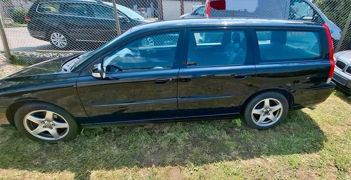 Gebraucht Volvo V70 160 PS (117 kW) 2007 Schwarz Kombi