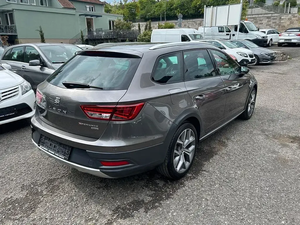 Gebraucht Seat Leon X-Perience 4Drive 150 PS (110 kW) 2015 Grau Kombi