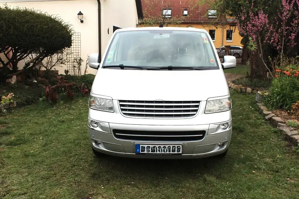 Gebraucht VW Multivan Highline 174 PS (127 kW) 2007 Silber Van / Kleinbus