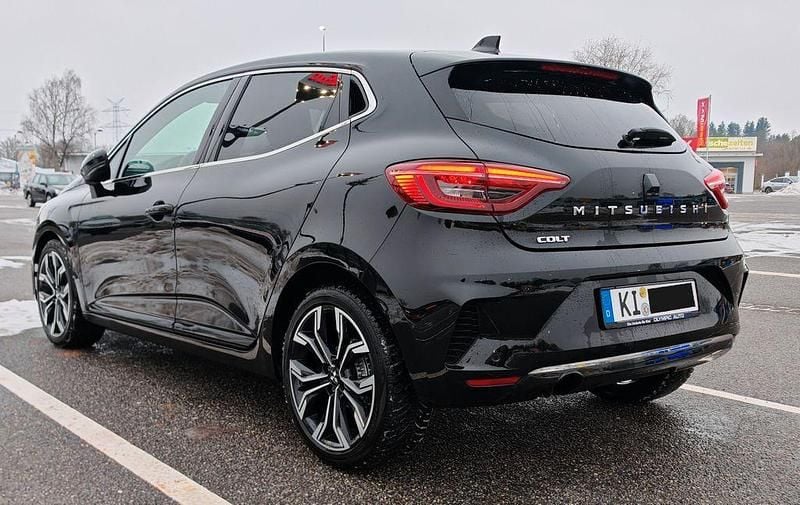 Schwarz Gebraucht 2024 Mitsubishi Colt Edition Limousine | 17.500 € (Fairer Preis) - Bild 1/4