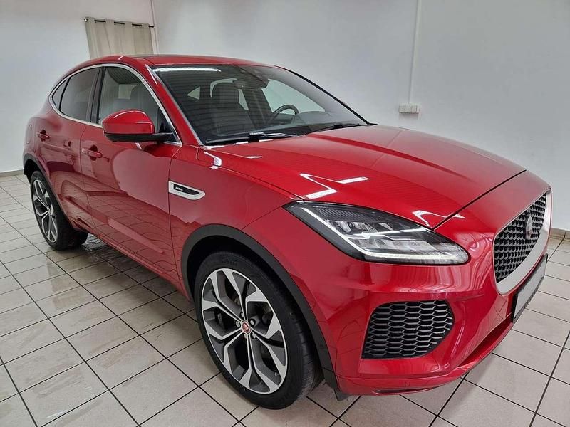 Gebraucht Jaguar E-Pace R-Dynamic 300 PS (220 kW) 2019 Firenze red SUV