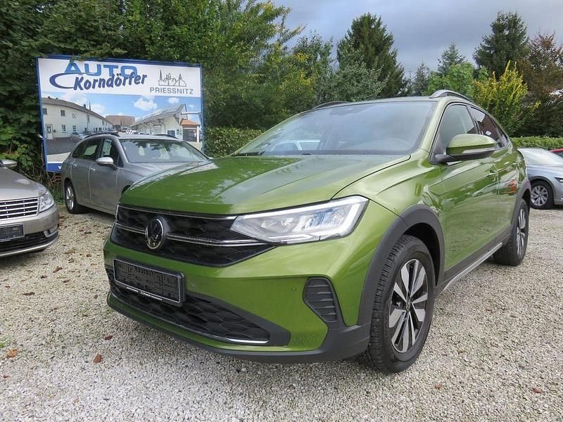Grün Gebraucht 2024 VW Taigo Move SUV | 22.950 € (Guter Preis) - Bild 1/4