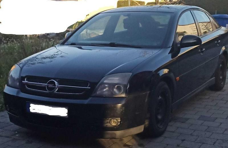 Schwarz Gebraucht 2005 Opel Vectra Limousine | 1.400 € (Guter Preis) - Bild 1/4