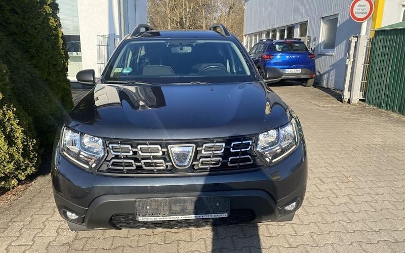 Gebraucht Dacia Duster Comfort 116 PS (85 kW) 2021 Grau SUV