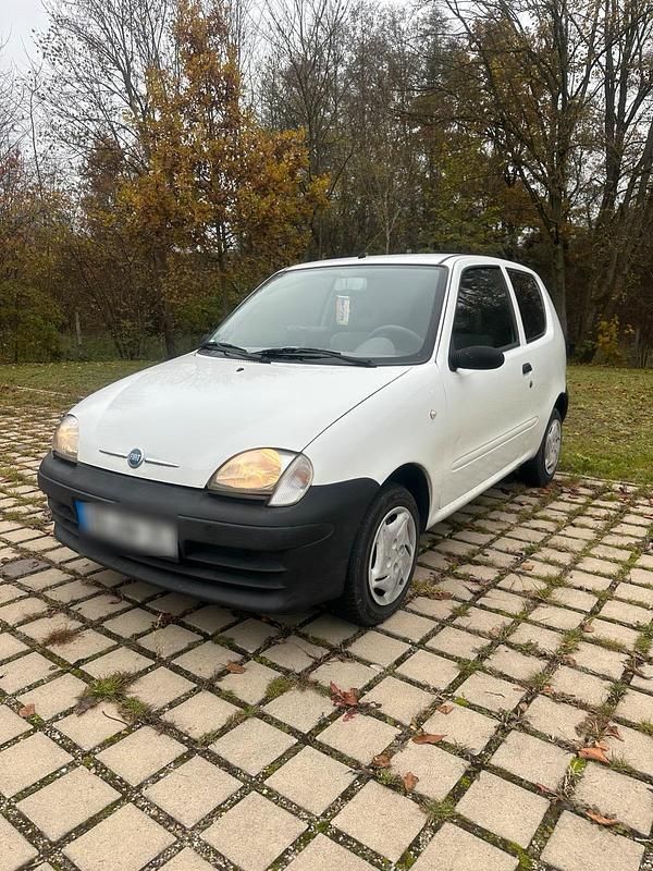 Weiß Gebraucht 2007 Fiat Seicento Kleinwagen | 1.600 € (Etwas zu teuer) - Bild 1/4