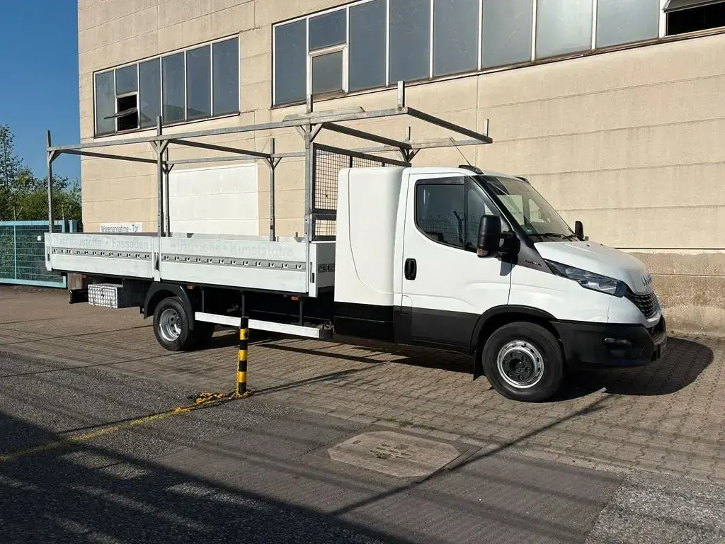 Gebraucht Iveco Daily 179 PS (131 kW) 2019 Weiß