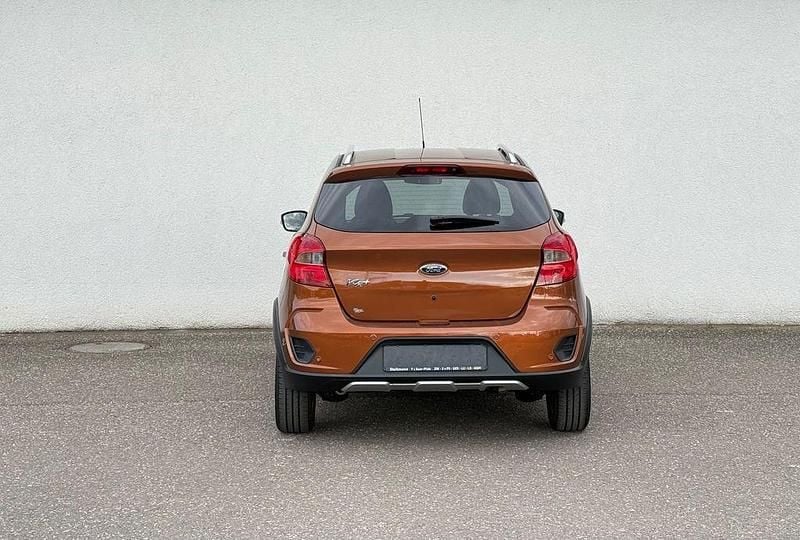 Gebraucht Ford Ka Plus Active 86 PS (63 kW) 2018 Orange Kleinwagen