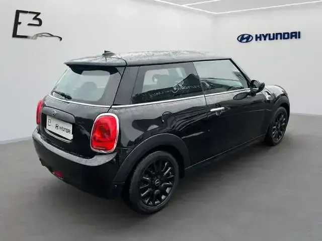 Gebraucht Mini ONE 102 PS (75 kW) 2019 Schwarz Kleinwagen