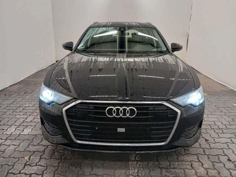Brillantschwarz Gebraucht 2022 Audi A6 Ambiente Kombi | 30.890 € (Superpreis) - Bild 1/3
