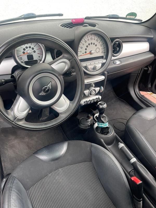 Gebraucht Mini Cooper 120 PS (88 kW) 2007 Schwarz Kleinwagen
