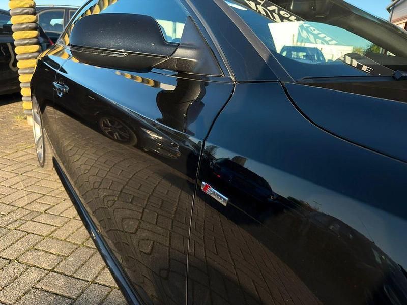 Second-hand Audi A5 Performance 220 CP (161 kW) 2015 Negru Coupe