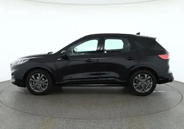 Gebraucht Ford Kuga ST-Line 151 PS (111 kW) 2024 Schwarz SUV