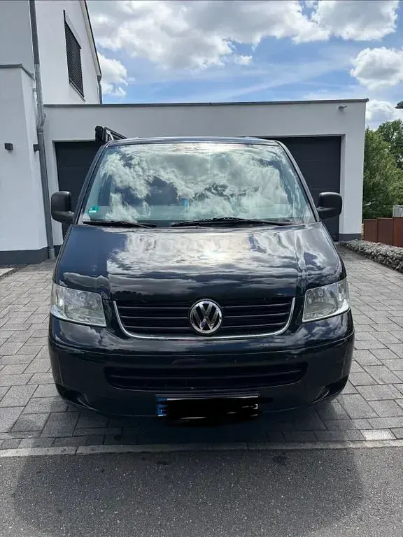 Gebraucht VW Multivan 131 PS (96 kW) 2009 Schwarz Van / Kleinbus
