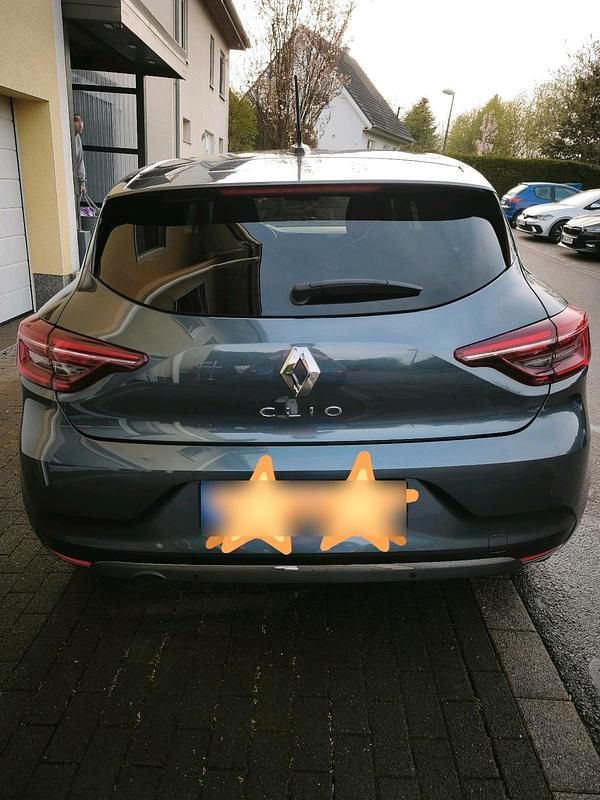 Gebraucht Renault Clio IV Experience 101 PS (74 kW) 2019 Grau Kleinwagen