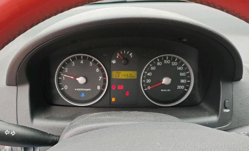 Gebraucht Hyundai Getz 67 PS (49 kW) 2007 Rot Kleinwagen