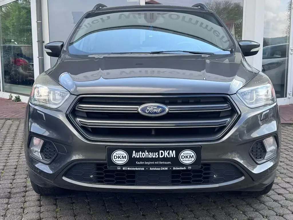 Gebraucht Ford Kuga ST-Line 150 PS (110 kW) 2017 Magneticgrau (metallic) SUV