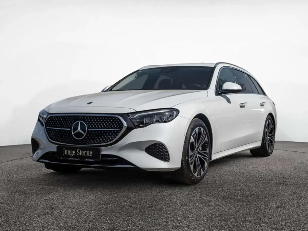 Gebraucht Mercedes E300 Avantgarde 197 PS (144 kW) 2025 Weiß manufaktur lack manufaktu Kombi