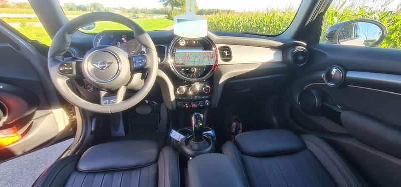 Second-hand Mini Cooper S 178 CP (130 kW) 2022 Bej Hatchback