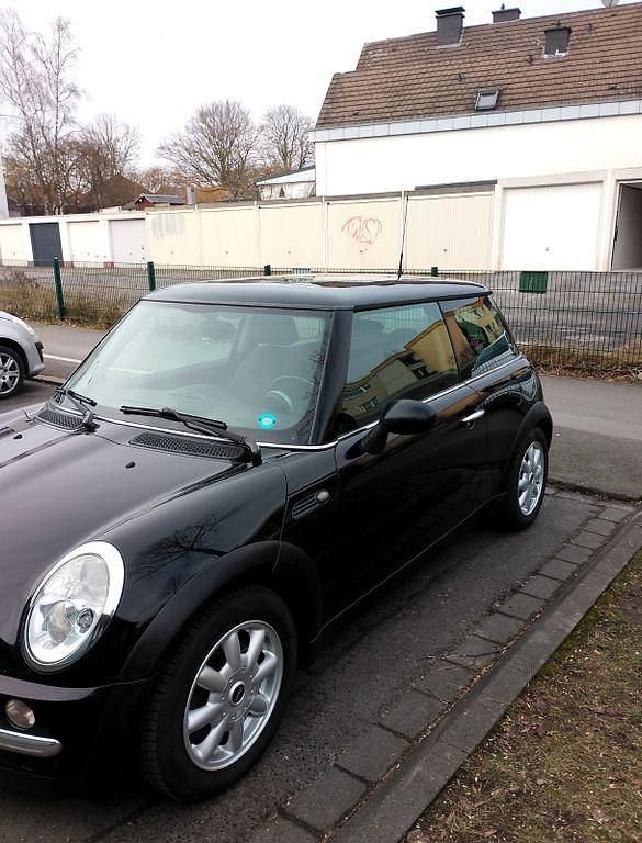 Gebraucht Mini ONE 90 PS (66 kW) 2003 Schwarz Kleinwagen