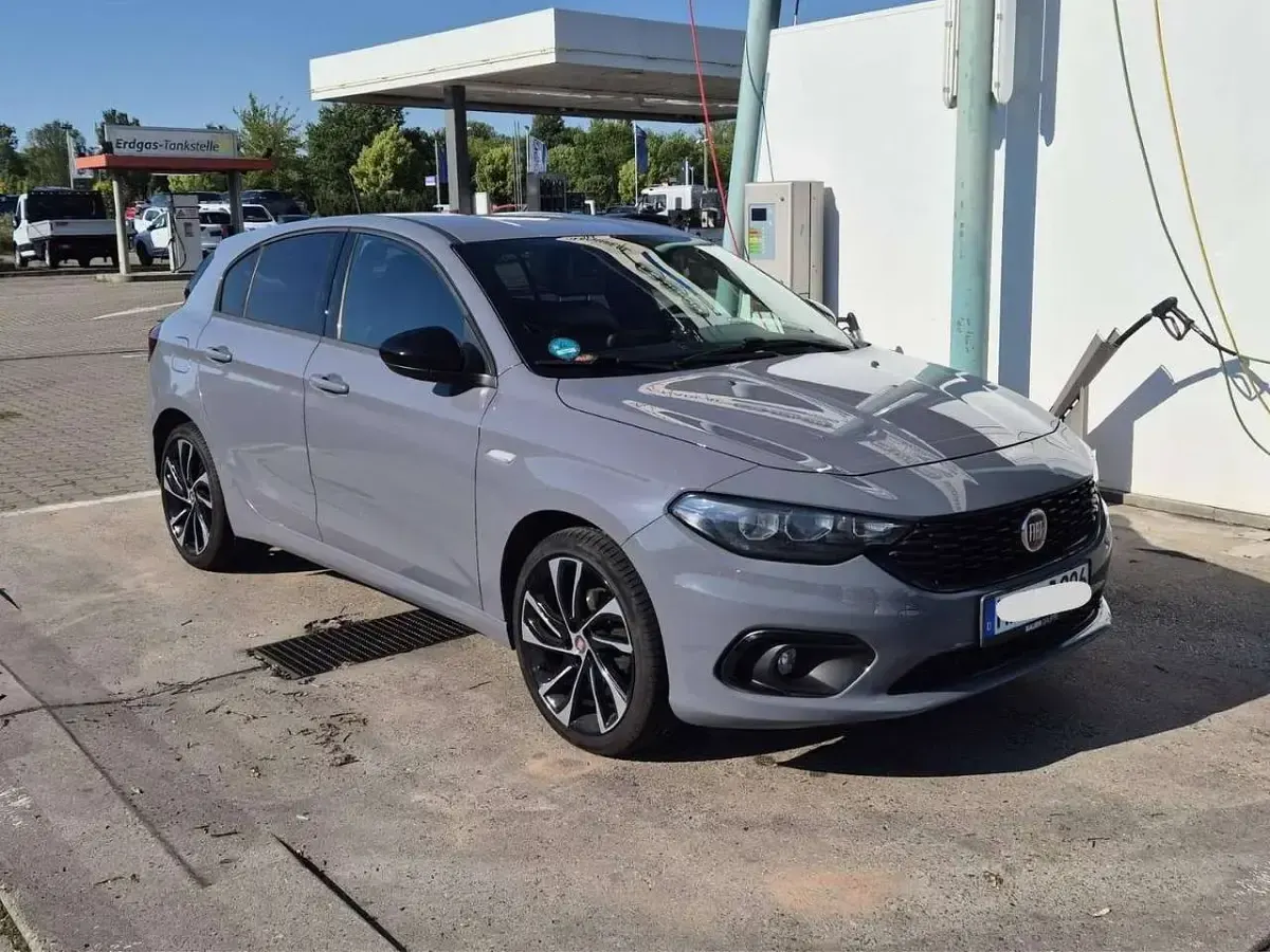 Gebraucht Fiat Tipo S 120 PS (88 kW) 2020 Grau Limousine
