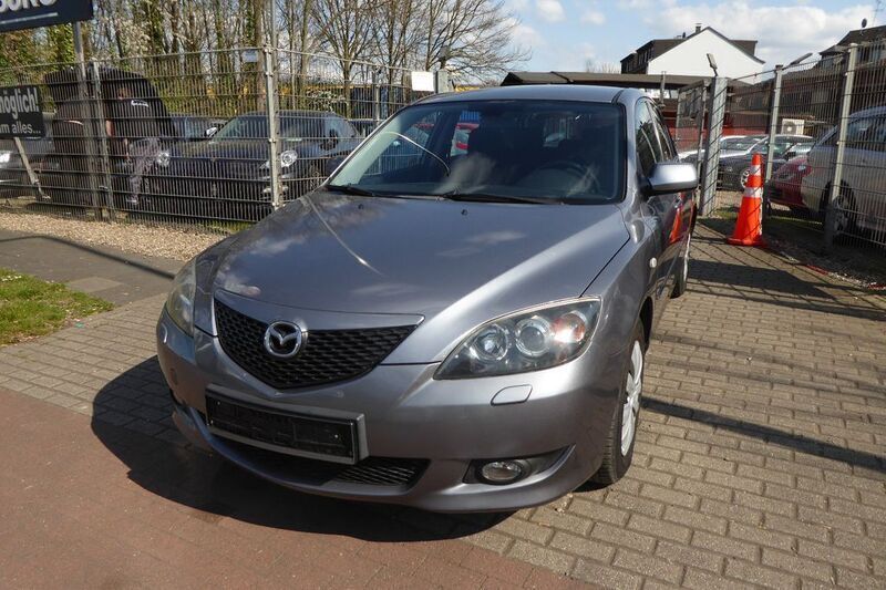 Grau Gebraucht 2005 Mazda 5 Van / Kleinbus | 1.850 € - Bild 1/4