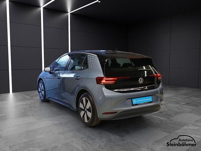 Gebraucht VW ID.3 Pro Performance 150 kW (204 PS) 2022 Blau Kleinwagen