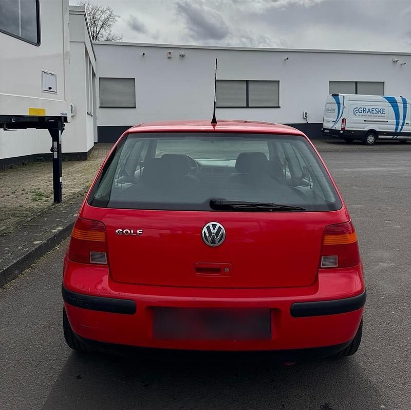Usata VW Golf 75 CV (55 kW) 1999 Rosso Coupé