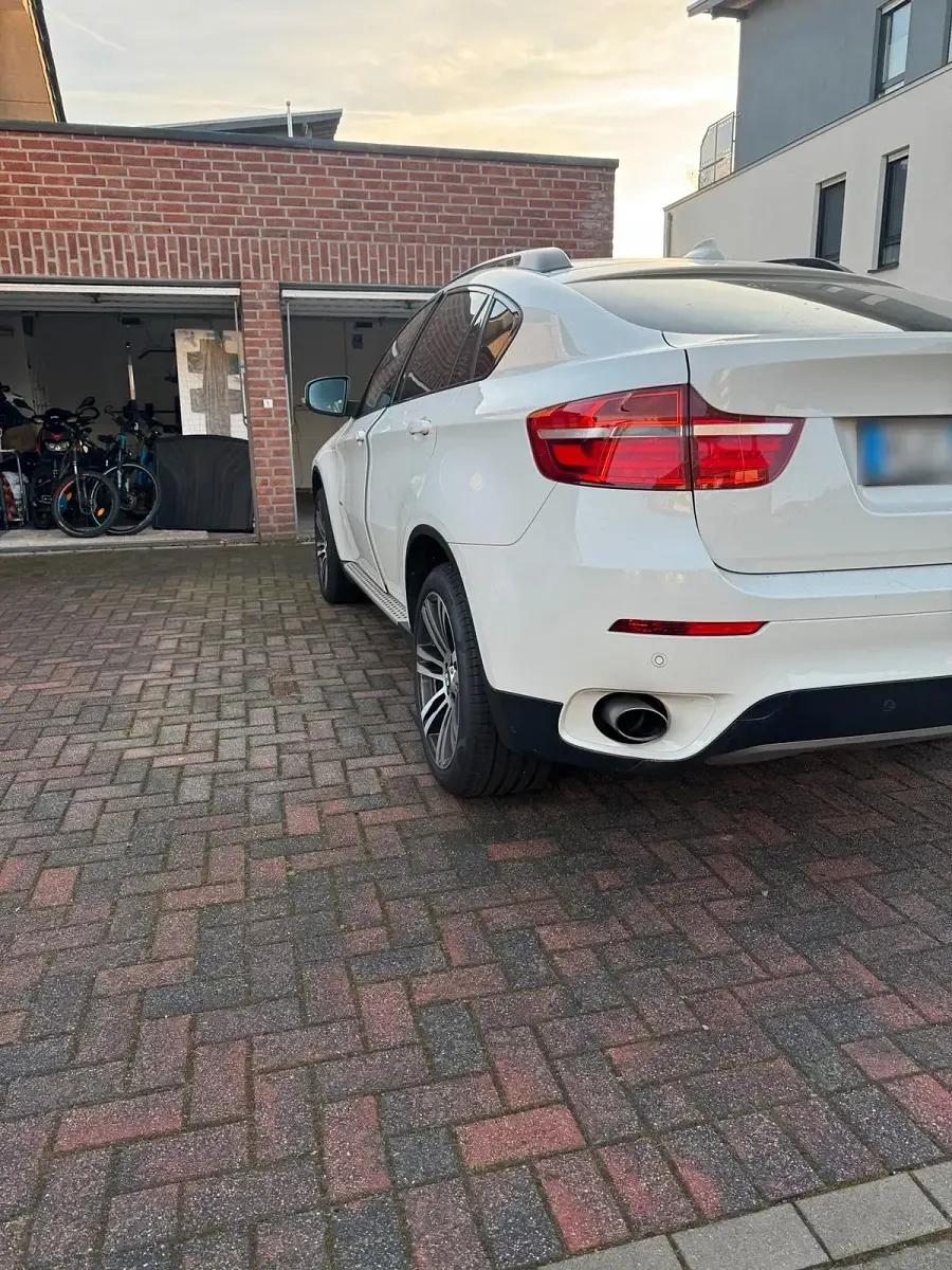 Käytetty BMW X6 M Performance 245 HP (180 kW) 2013 Valkoinen Katumaasturi
