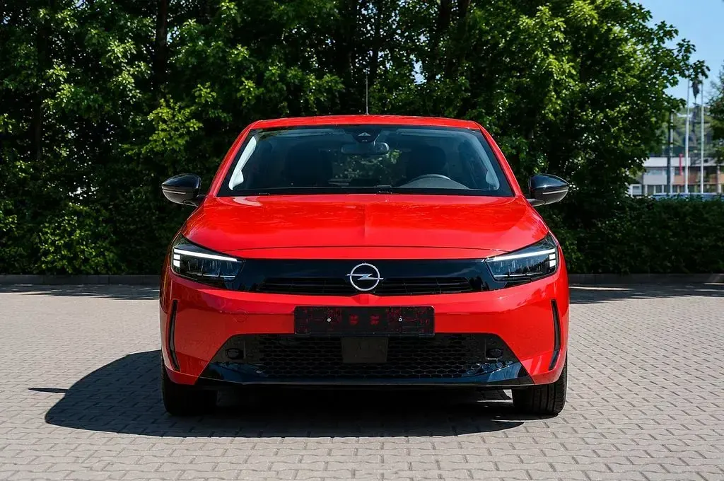 Gebraucht Opel Corsa-e 100 kW (136 PS) 2023 Rot Kleinwagen