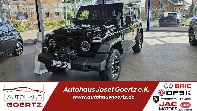 Neu BAW 212 166 PS (122 kW) 2026 Schwarz SUV