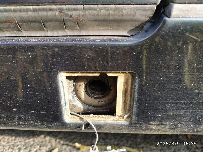 Gebraucht Mercedes E220 Classic 143 PS (105 kW) 2002 Blau Kombi