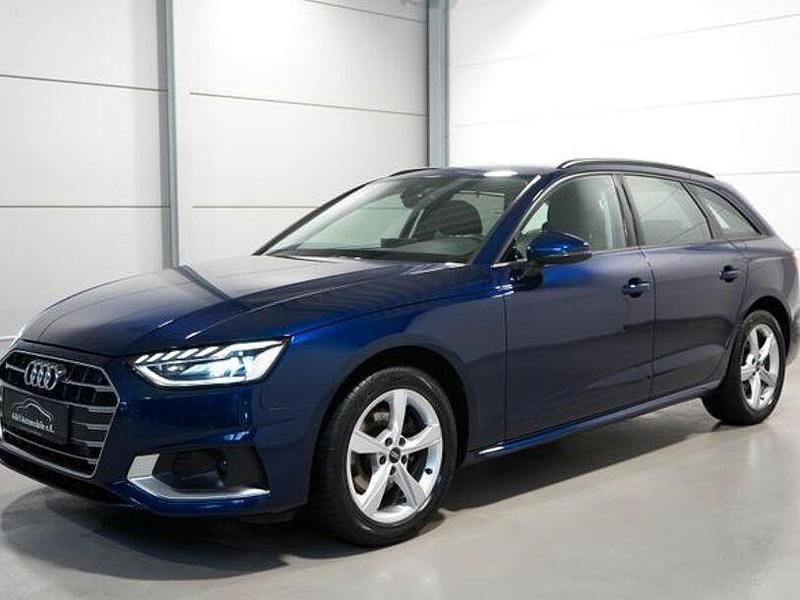 Gebraucht Audi A4 Ambiente 163 PS (119 kW) 2023 Blau Kombi