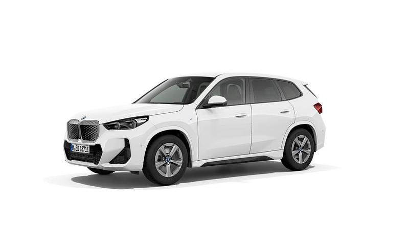 Gebraucht 2024 BMW iX1 Luxury Line SUV | 47.700 € (Teuer) - Bild 1/2
