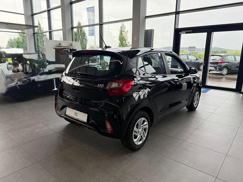 Neu Hyundai i10 Select 63 PS (46 kW) 2025 Schwarz Kleinwagen